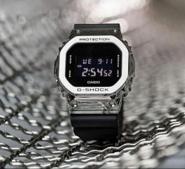 Casio g shock gms5600